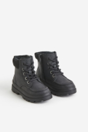Stiefel mit warmem Futter CHF 47.95