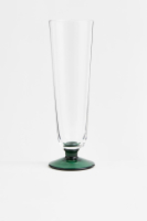 Hohes Glas mit Fuss