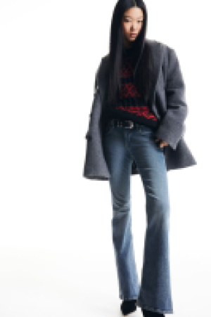 Flared Low Jeans CHF 22.95