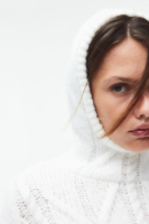 Balaklava-Hoodie mit Zopfmuster CHF 47.95