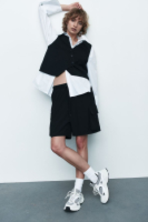 Asymmetrische Anzugweste CHF 20.95