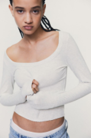 Shirt mit eckigem Ausschnitt CHF 11.95
