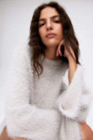 Flauschiger Pullover CHF 43.95