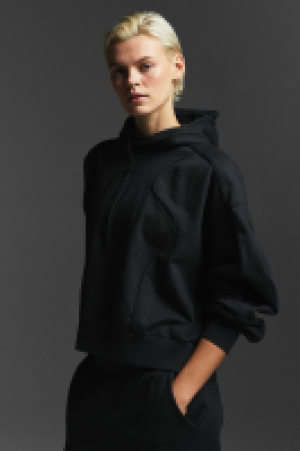 HM  DryMove™ Sport-Hoodie mit Paspeldetail
