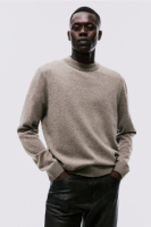 Pullover aus Merinowollmischung in Regular Fit