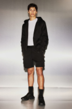 HM  Sport-Kapuzenjacke