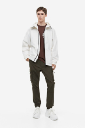 HM  Cargojoggers aus Nylon Skinny Fit