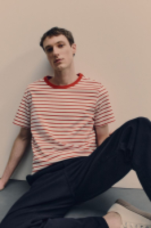 T-Shirt in Regular Fit