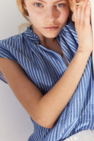 Baumwollbluse mit Volants CHF 24.95