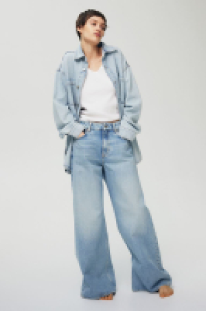 Wide High Jeans CHF 47.95