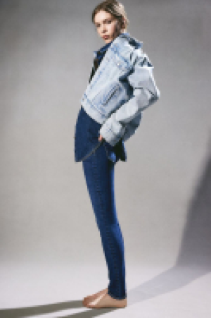 HM  Shaping Skinny Regular Jeans