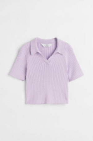 Geripptes Shirt mit Kragen