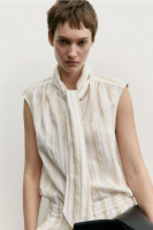 Bluse mit Bindebändern