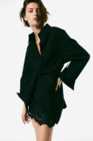HM  Bluse mit Knotendetail