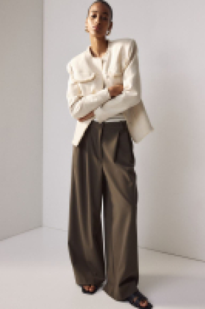 HM  Jacke aus Leinenmix mit Fransenbesatz