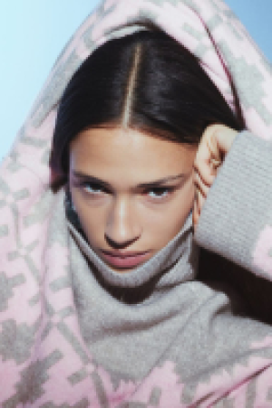 Rollkragenpullover aus Jacquardstrick