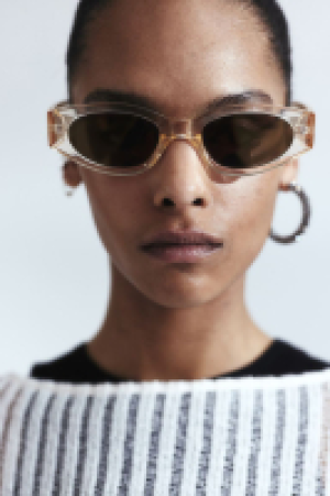Ovale Sonnenbrille CHF 7.95