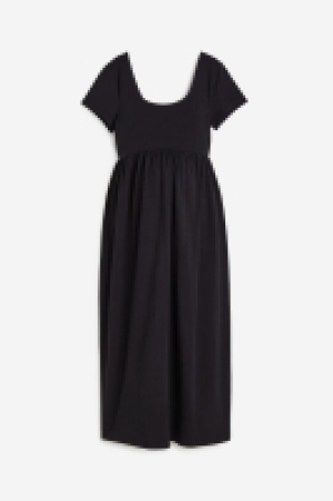 HM  MAMA Jerseykleid mit eckigem Ausschnitt