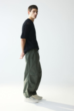 Fallschirmhose Loose Fit CHF 36.95