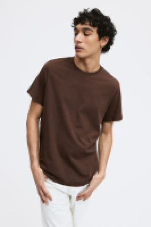 T-Shirt in Regular Fit