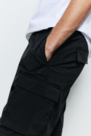 Cargoshorts aus Nylon Regular Fit CHF 29.95