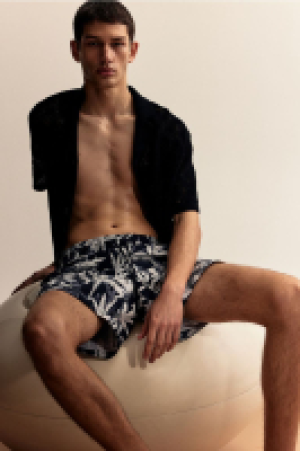 HM  Gemusterte Badeshorts