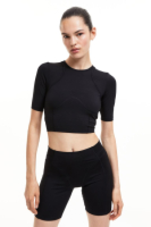 HM  DryMove™ Sportshirt mit Cut-out im Rücken