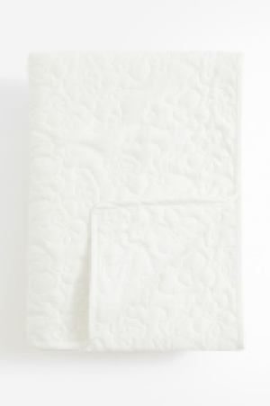 Gesteppte Tagesdecke CHF 79.95